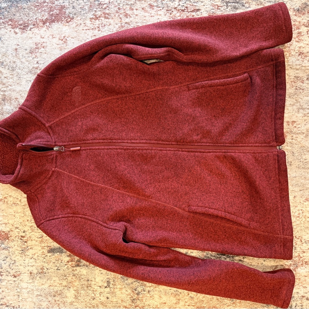 The North Face Women's Zip-Up Jacket in Rich Burgundy